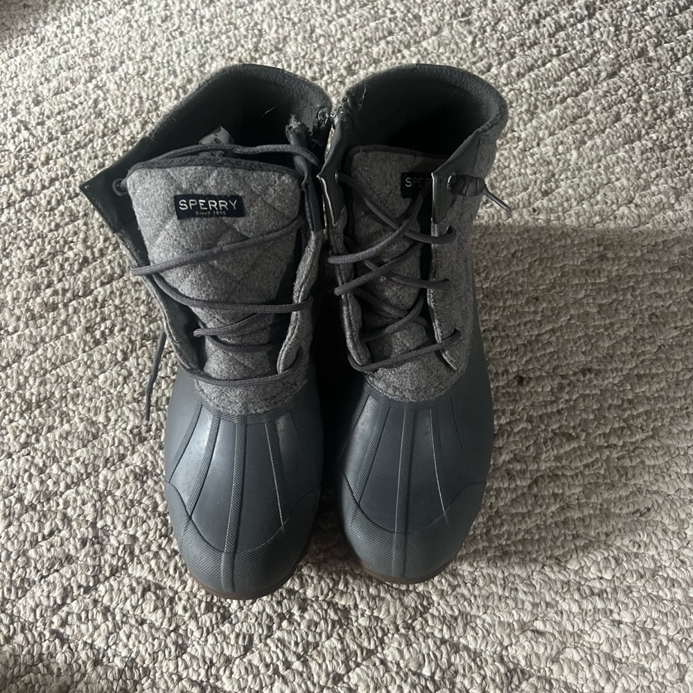 Women’s Sperry Boots Size 11